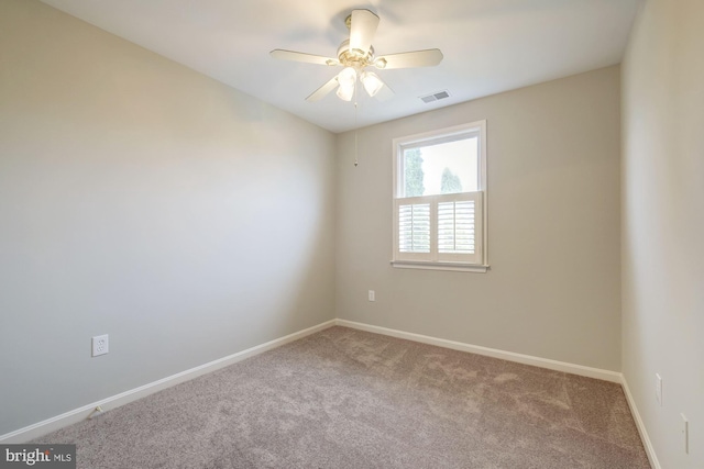 319 Chestertown St, Gaithersburg, MD 20878 - unfurnished room with carpet flooring and ceiling fan