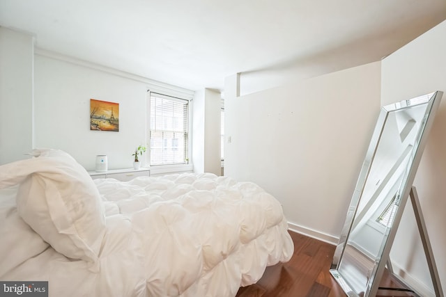 219 S 18th St Unit 1522, Philadelphia, PA 19103 - bedroom with wood finished floors and baseboards