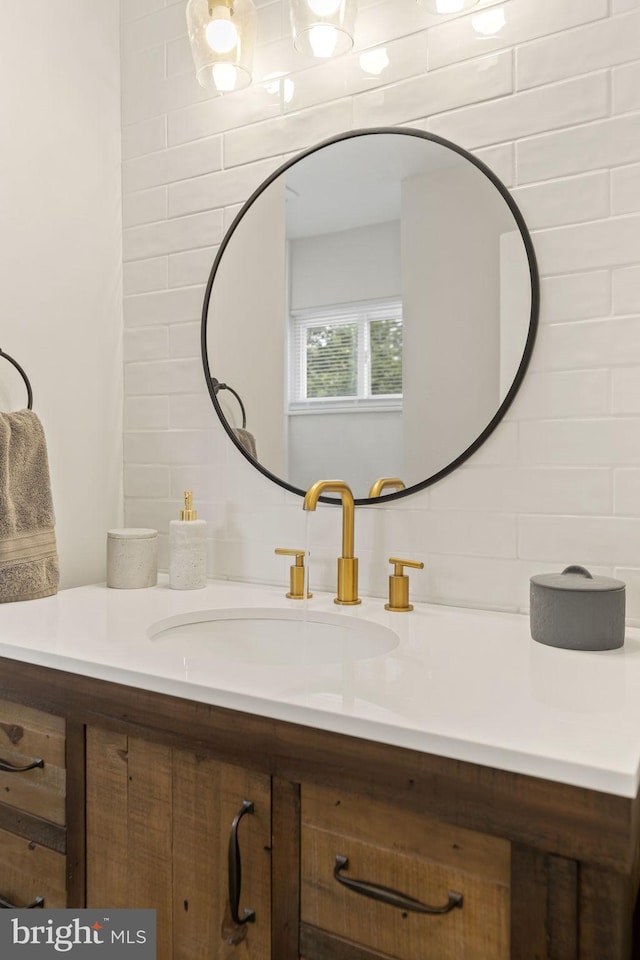 2108 Weatherton Dr, Wilmington, DE 19810 - bathroom featuring vanity