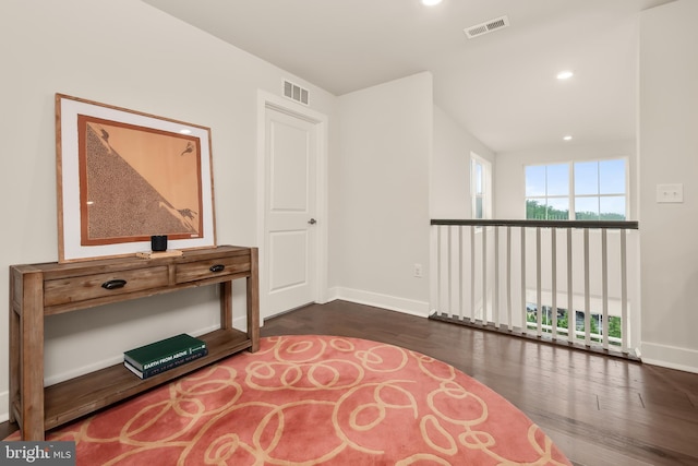 5635 Saucon Ridge Rd, Coopersburg, PA 18036 - sitting room with wood finished floors and recessed lighting