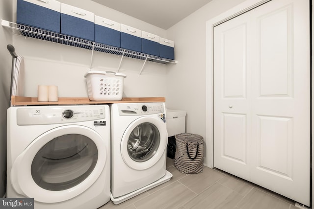 5635 Saucon Ridge Rd, Coopersburg, PA 18036 - laundry area with independent washer and dryer