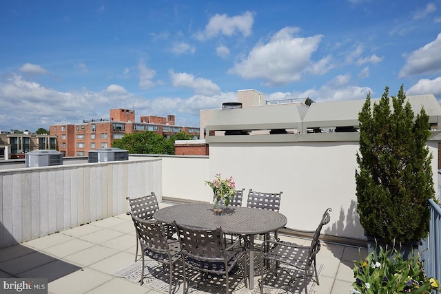 2801 Connecticut Ave NW Unit 32, Washington, DC 20008 - view of patio with outdoor dining space
