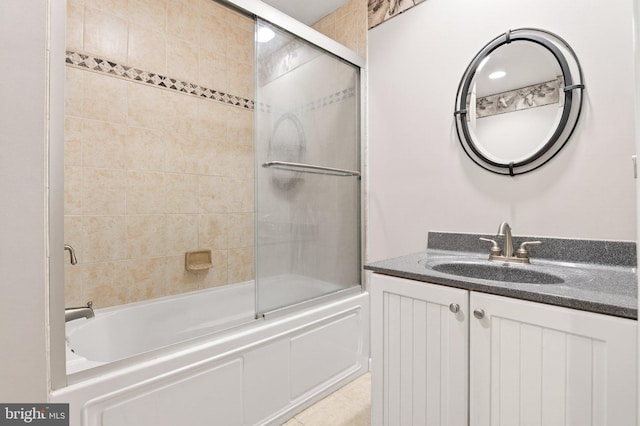 20 Birch Ct, Lancaster, PA 17603 - full bath featuring vanity and bath / shower combo with glass door