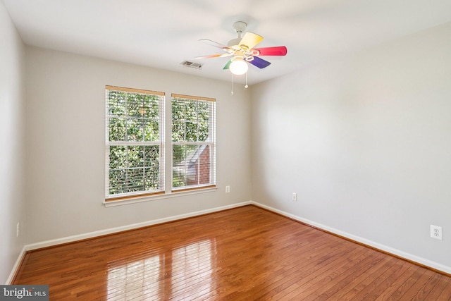 5570 La Vista Dr, Alexandria, VA 22310 - unfurnished room featuring hardwood / wood-style flooring and a ceiling fan