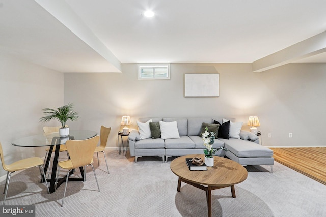 5570 La Vista Dr, Alexandria, VA 22310 - living area featuring baseboards