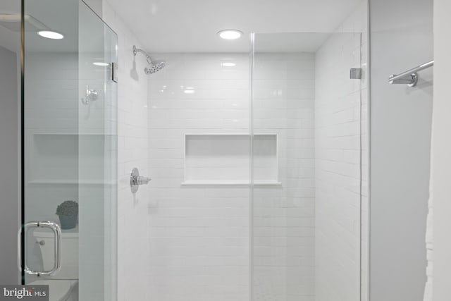 7819 Overbrook, Ruxton, MD 21204 - full bath with a stall shower and recessed lighting