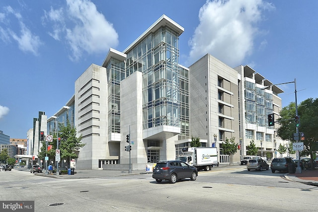 715 6th St NW Unit 1002, Washington, DC 20001 - view of apartment building / complex