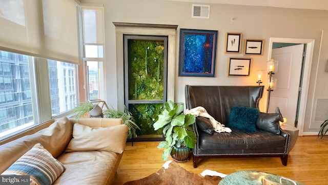715 6th St NW Unit 1002, Washington, DC 20001 - sitting room with wood finished floors