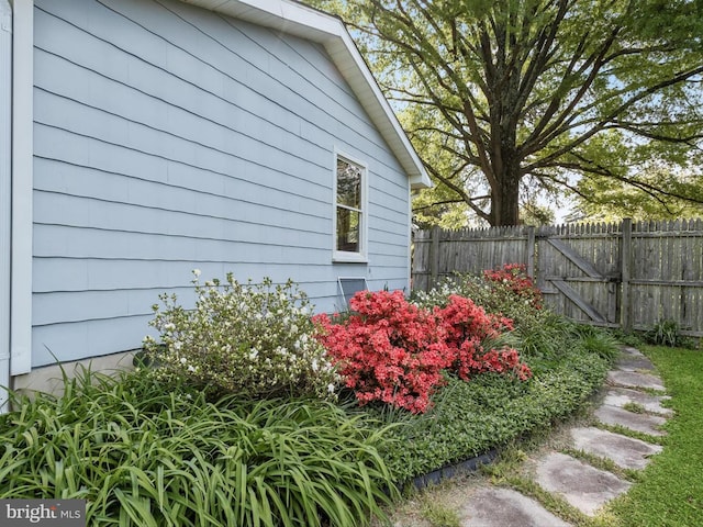 13310 Mockingbird Ln, Bowie, MD 20720 - view of home's exterior