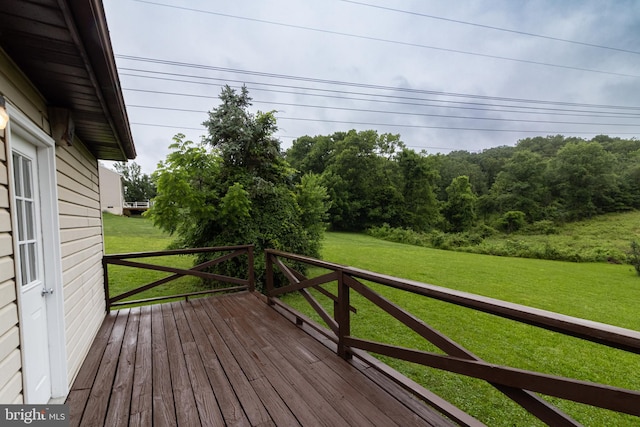 25 Pheasant Run, York Haven, PA 17370 - deck featuring a lawn