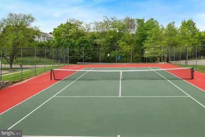 3597 Sherbrooke Cir, Woodbridge, VA 22192 - view of tennis court with community basketball court