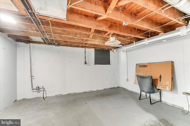 747 Bennington Rd, Folcroft, PA 19032 - unfinished basement with a water meter