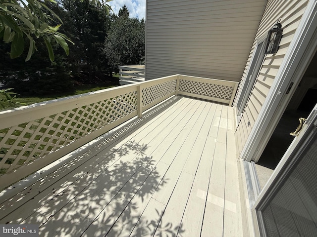 127 Winding Hill Dr, Lancaster, PA 17601 - view of wooden deck