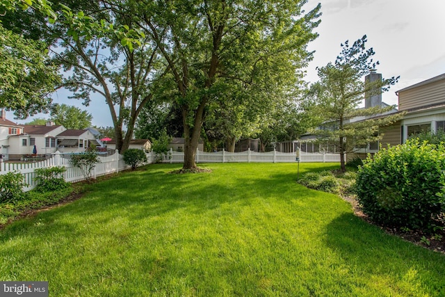 1018 Hilltop Rd, Warminster, PA 18974 - view of yard