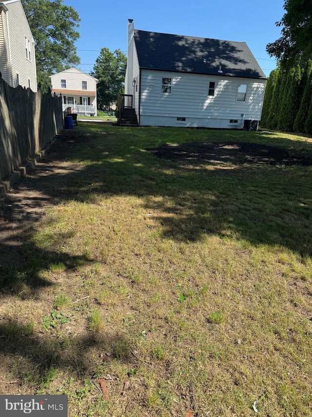 512 Majestic Ave, Bellmawr, NJ 08031 - view of yard