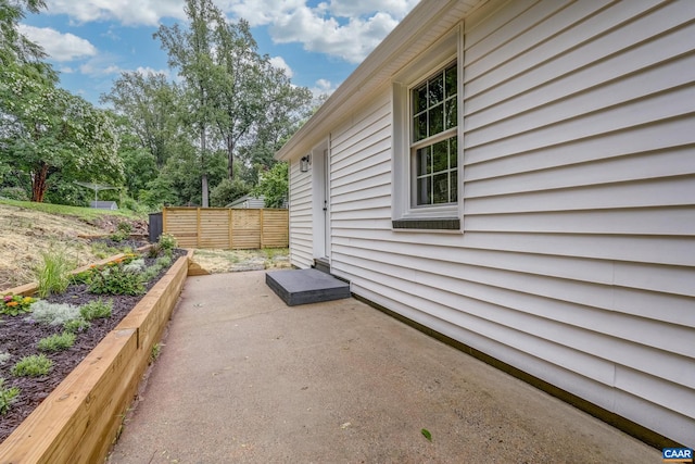 1623 Mason Ln, Charlottesville, VA 22903 - view of patio / terrace