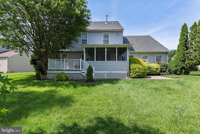 6 Thunder Gulch, Newark, DE 19702 - rear view of property featuring a sunroom, a lawn, and a wooden deck