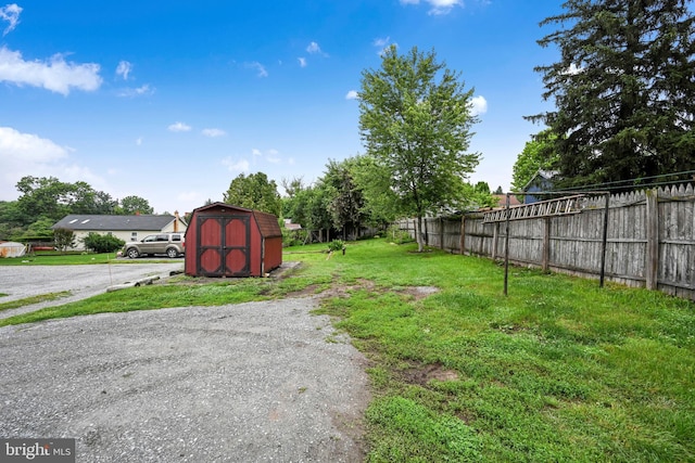 12 Charlestown Rd, Washington Boro, PA 17582 - view of yard with a storage shed