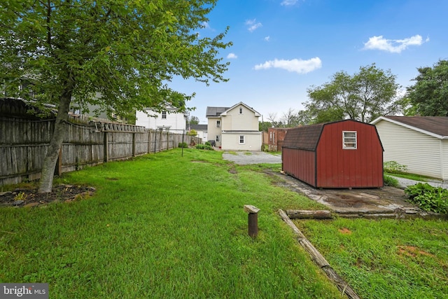 12 Charlestown Rd, Washington Boro, PA 17582 - fenced backyard with a storage unit