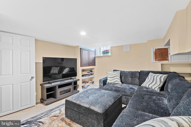 3207 Salmon St, Philadelphia, PA 19134 - living area with light tile patterned floors
