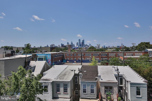 1318 E Eyre St, Philadelphia, PA 19125 - drone / aerial view of skyline