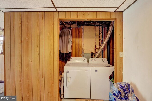 225 Bobby Jones Dr, Etters, PA 17319 - laundry room with washing machine and clothes dryer and wooden walls
