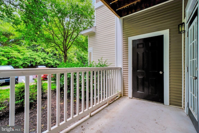 503 Sunset View Ter SE Unit 102, Leesburg, VA 20175 - entrance to property