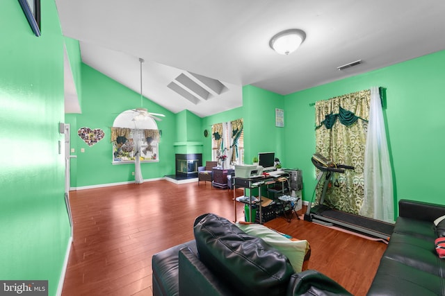 1401 Kenny, Burlington, NJ 08016 - living room with wood finished floors, vaulted ceiling, and ceiling fan