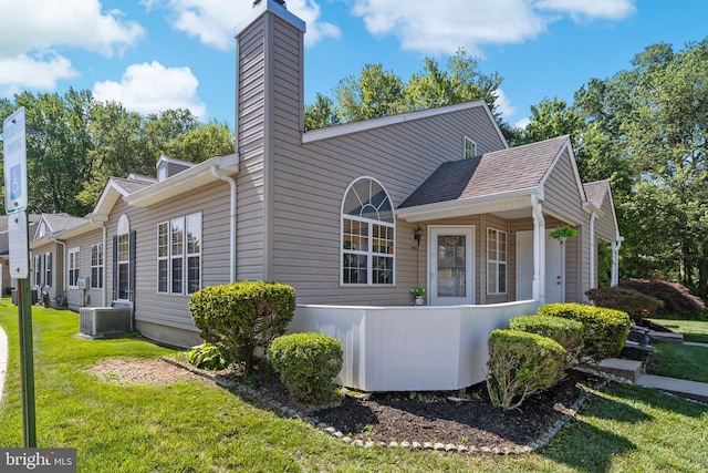 1401 Kenny, Burlington, NJ 08016 - view of home's exterior featuring a chimney and a yard