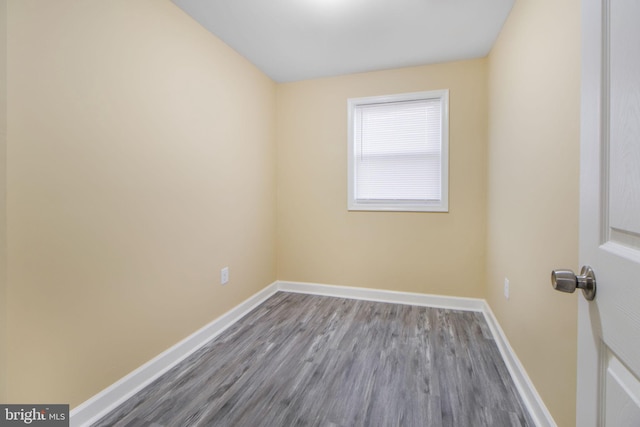 659 Charraway Rd, Baltimore, MD 21229 - unfurnished room featuring wood finished floors and baseboards