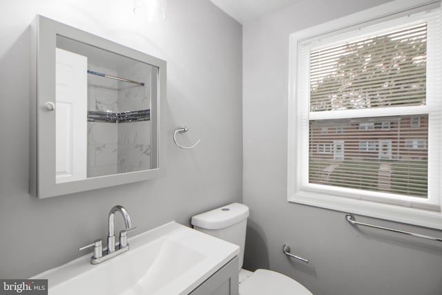 659 Charraway Rd, Baltimore, MD 21229 - full bathroom featuring vanity and a shower