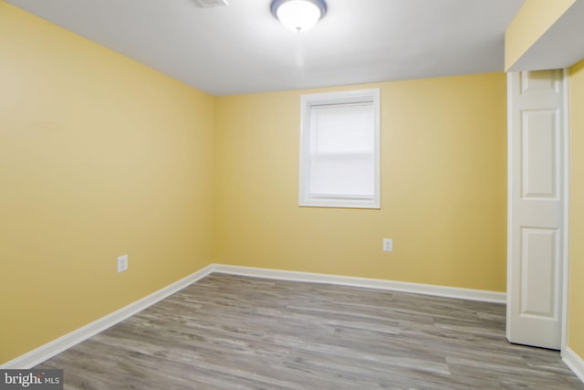 659 Charraway Rd, Baltimore, MD 21229 - unfurnished room with wood finished floors
