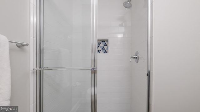 274 W Ashland St, Doylestown, PA 18901 - full bath with a shower stall