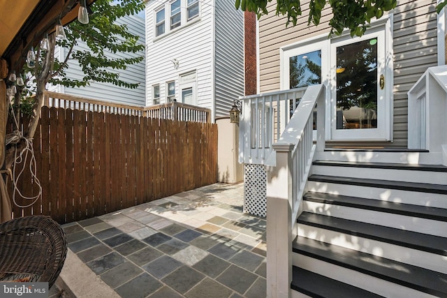 425 16th St SE, Washington, DC 20003 - view of patio / terrace