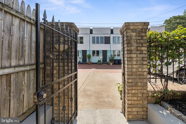 425 16th St SE, Washington, DC 20003 - view of gate