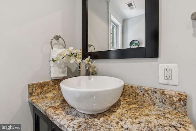 425 16th St SE, Washington, DC 20003 - bathroom featuring vanity