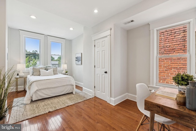 425 16th St SE, Washington, DC 20003 - bedroom featuring hardwood / wood-style floors and recessed lighting