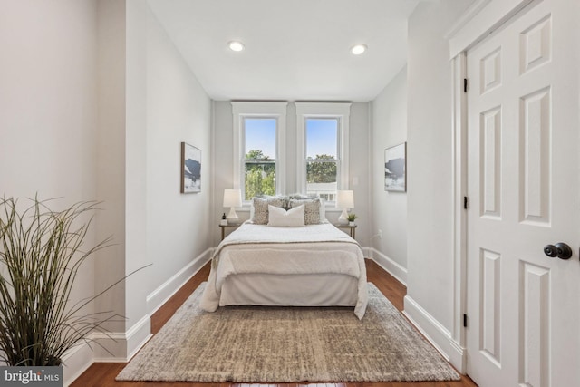 425 16th St SE, Washington, DC 20003 - bedroom featuring dark wood finished floors and recessed lighting