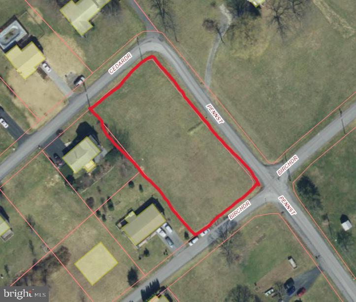 44 Cedar Dr, Lewistown, PA 17044