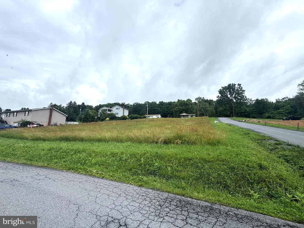 44 Cedar Dr, Lewistown, PA 17044
