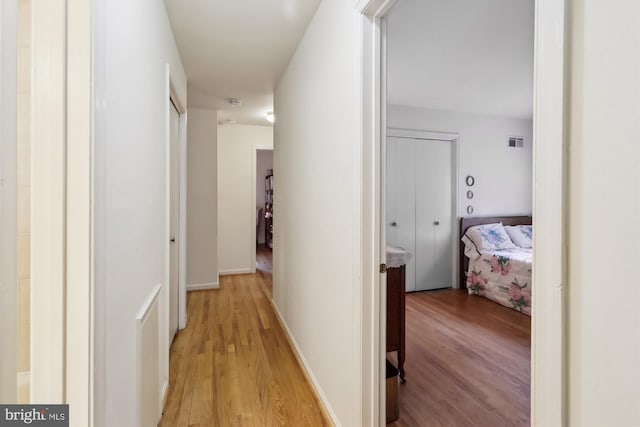 1606 Peacock Ln, Silver Spring, MD 20904 - hall with light wood-style flooring
