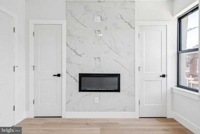 1835 Dudley St, Philadelphia, PA 19145 - detailed view of wood finished floors and a fireplace