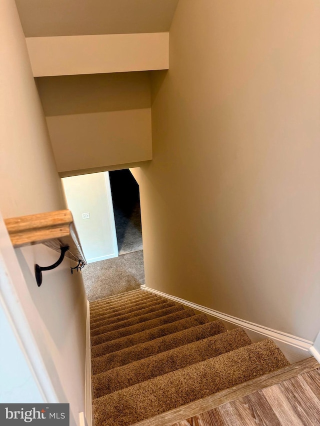 22 Clydesdale Rd, Fredericksburg, VA 22405 - staircase featuring baseboards