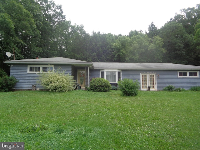 4350 Back Maitland Rd, Mcclure, PA 17841 - ranch-style home with a front yard