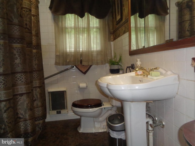 4350 Back Maitland Rd, Mcclure, PA 17841 - full bath featuring tile walls and a shower with curtain