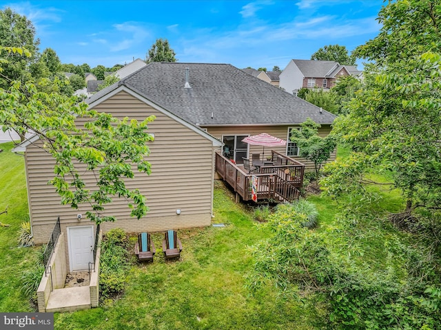 158 Dinwiddie Way, Kearneysville, WV 25430 - back of property with a deck, a yard, and roof with shingles
