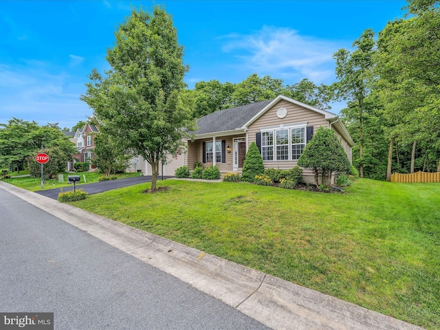 158 Dinwiddie Way, Kearneysville, WV 25430 - ranch-style home featuring driveway and an attached garage