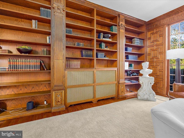 4332 N Charles St, Baltimore, MD 21218 - sitting room with wooden walls