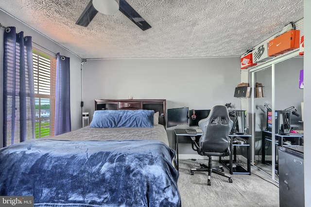 840 W Spring Meadow Ct, Edgewood, MD 21040 - bedroom with carpet flooring, a textured ceiling, a ceiling fan, and fridge