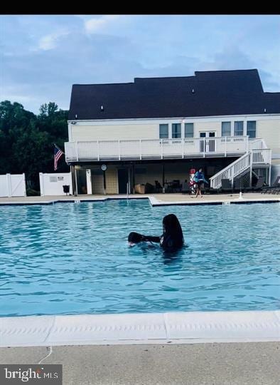 840 W Spring Meadow Ct, Edgewood, MD 21040 - view of community pool